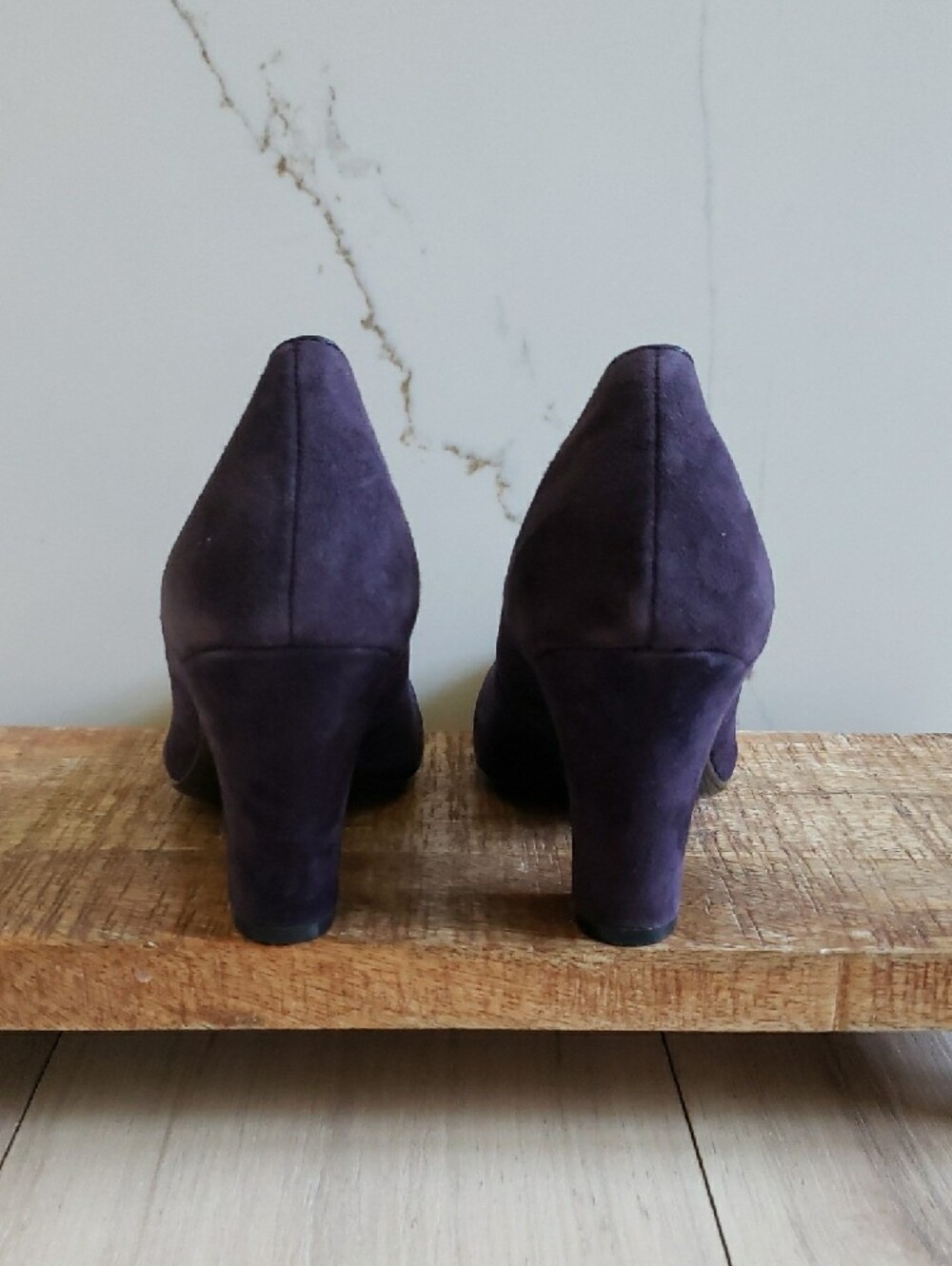 Women’s Purple Suede Round-Toe Pumps - Picture 5 of 7